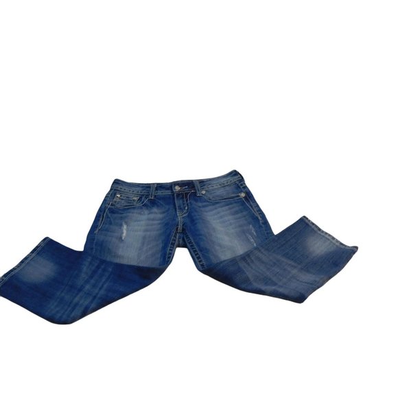 Miss Me Mid Rise Capri Jeans Womens Size 27 Distressed Embroidered Studded Denim - Picture 5 of 10